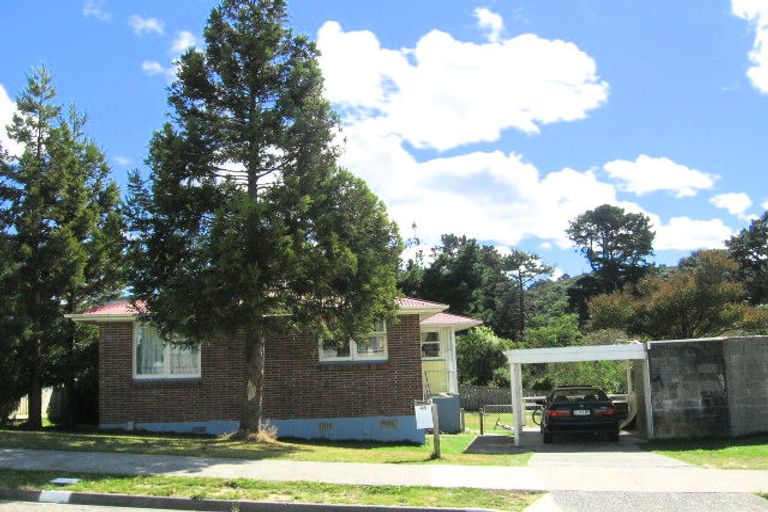 Photo of property in 48 Speargrass Grove, Timberlea, Upper Hutt, 5018