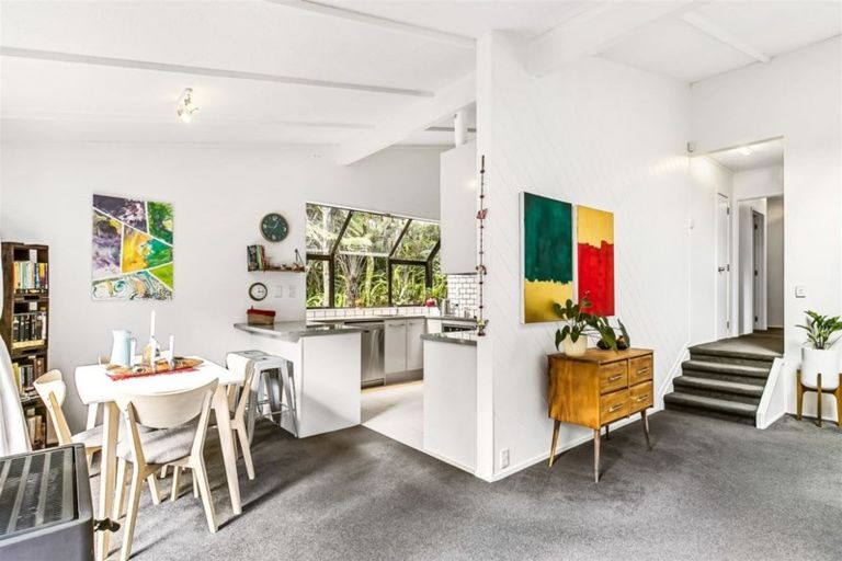 Photo of property in 3/165 Balmain Road, Birkenhead, Auckland, 0626