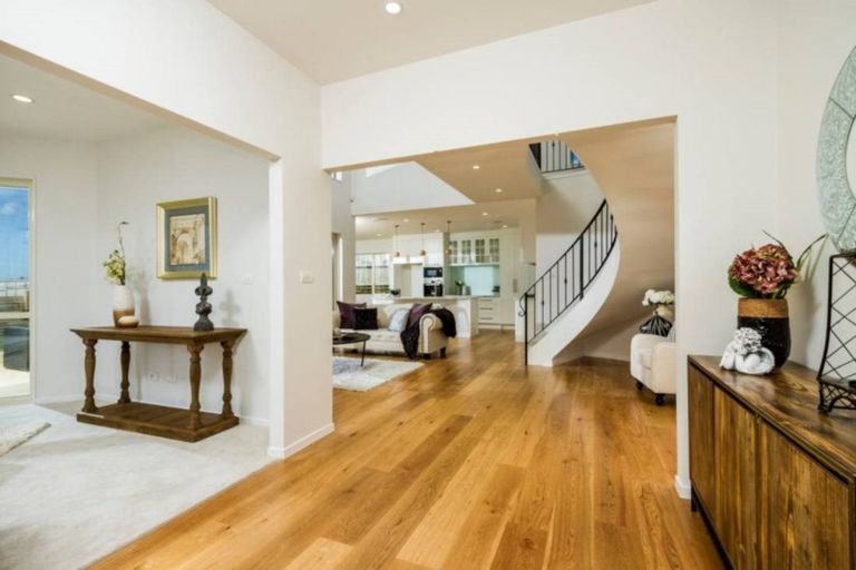 Photo of property in 14 Spyglass Street, Red Beach, 0932