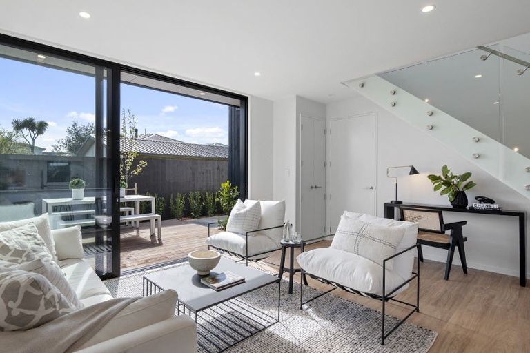 Photo of property in 1/18 Cornwall Street, St Albans, Christchurch, 8014