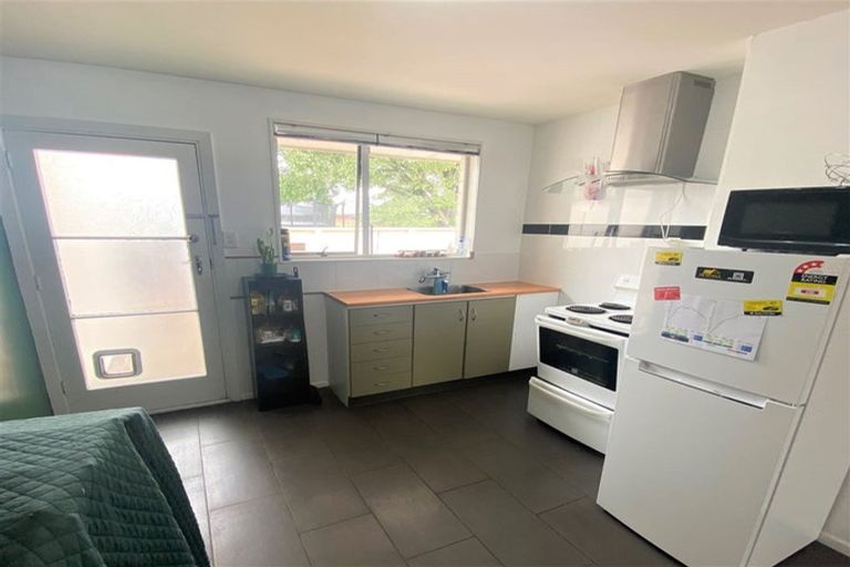 Photo of property in 2/125 Geraldine Street, Edgeware, Christchurch, 8013
