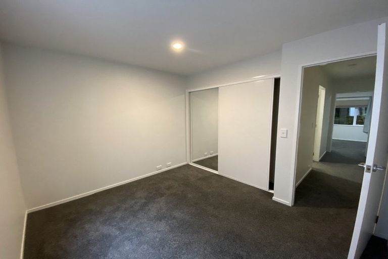 Photo of property in Pirie Street Townhouses, 22/35 Pirie Street, Mount Victoria, Wellington, 6011