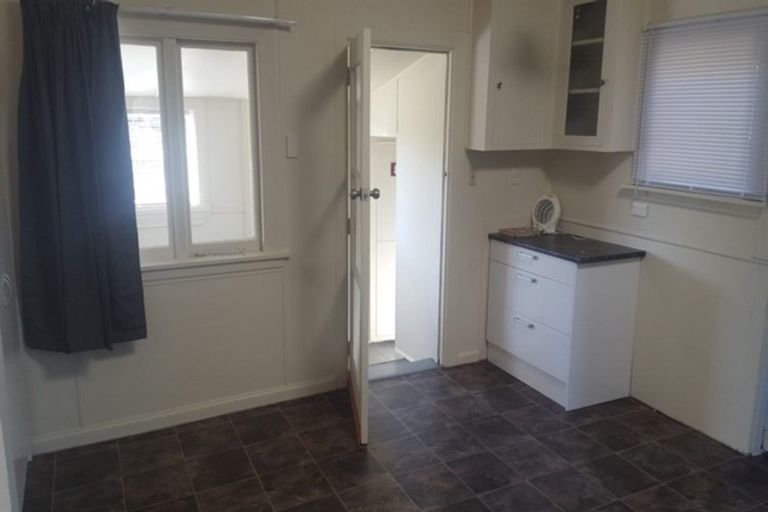 Photo of property in 31 Curletts Road, Sockburn, Christchurch, 8042