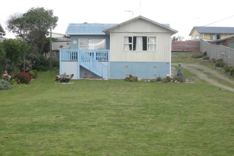 Photo of property in 60 Park Avenue, Waitarere Beach, Levin, 5510