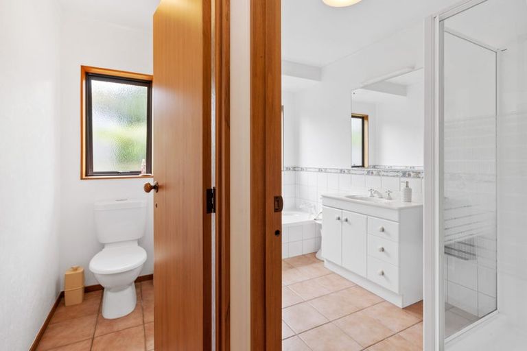 Photo of property in 35 Waitaua Road, Kauri, Kamo, 0185