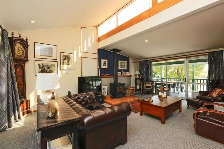 Photo of property in 19 Muritai Crescent, Havelock North, 4130