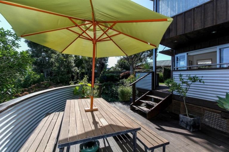 Photo of property in 157c Heta Road, Highlands Park, New Plymouth, 4312