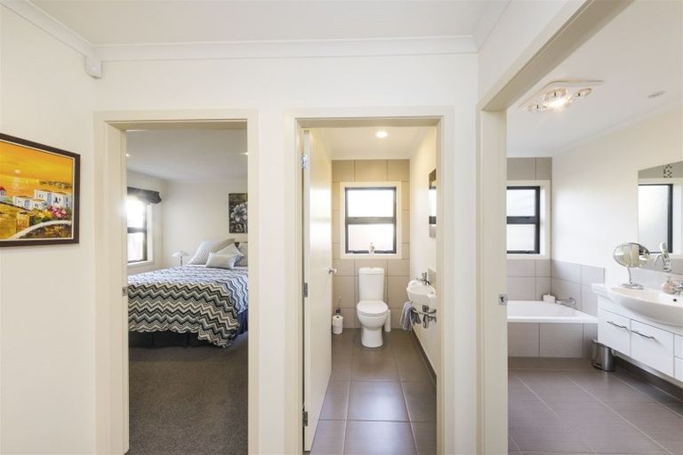 Photo of property in 84d Roy Street, Palmerston North, 4410