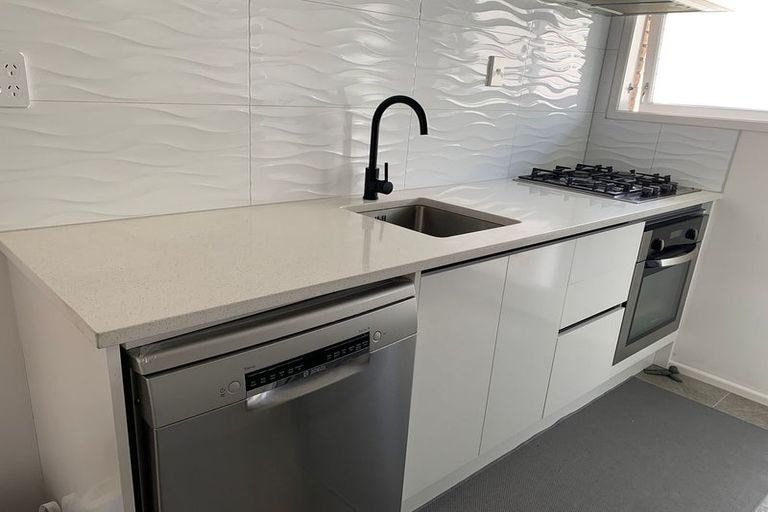 Photo of property in 3/35 Brixton Road, Mount Eden, Auckland, 1024