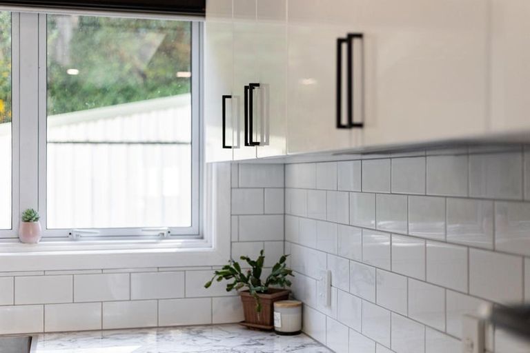 Photo of property in 112 Rangituhi Crescent, Takapuwahia, Porirua, 5022