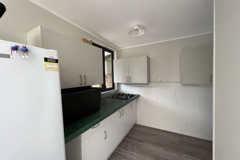 Photo of property in 3 North Street, Mokau, 4376