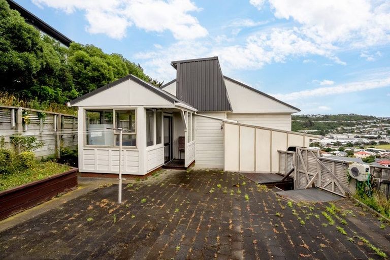 Photo of property in 25a Townsend Road, Miramar, Wellington, 6022