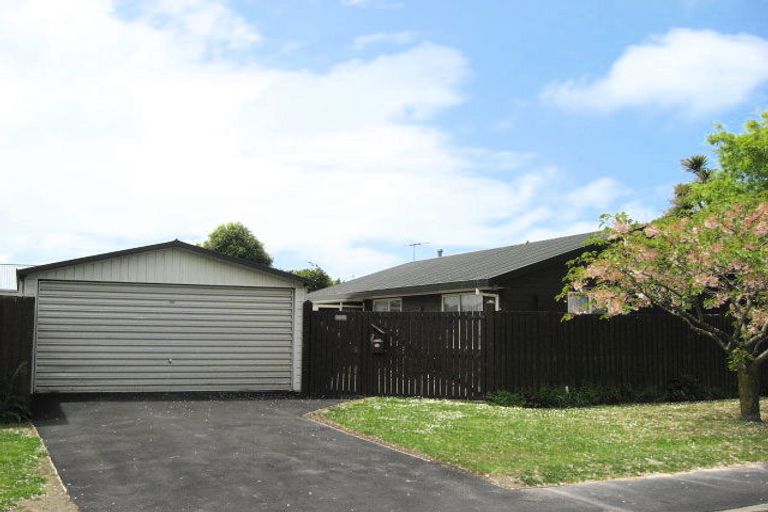 Photo of property in 2 Chapman Place, Kaiapoi, 7630