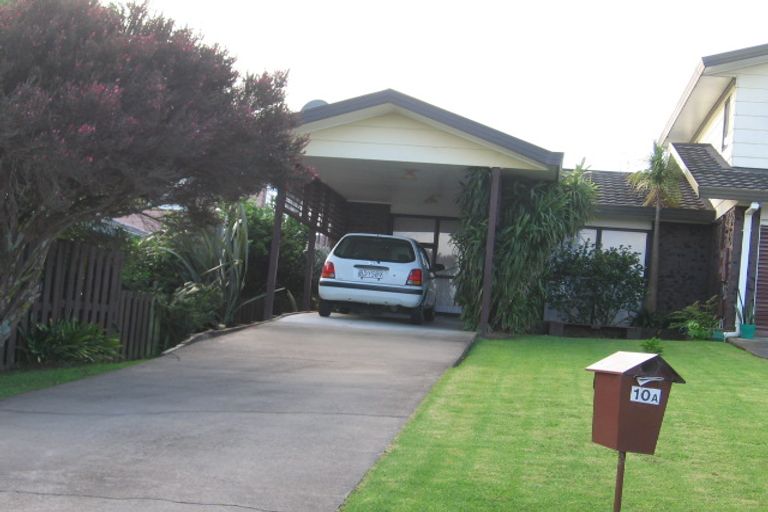 Photo of property in 10 Steeple Rise, Pakuranga, Auckland, 2010