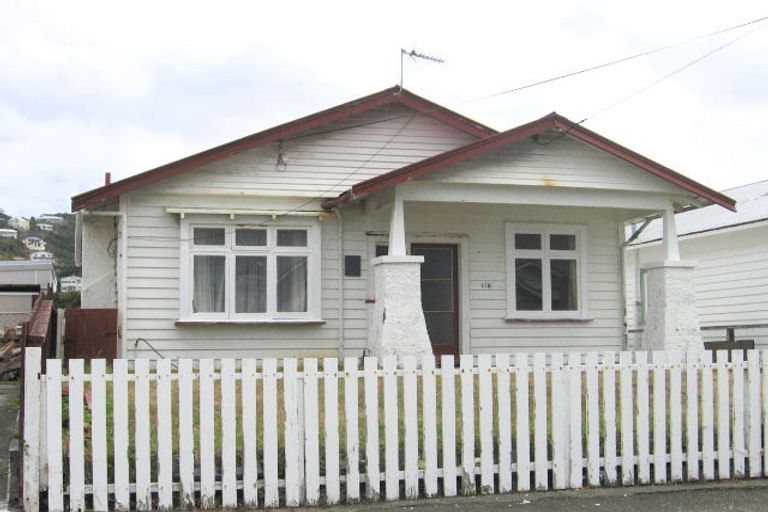 Photo of property in 118 Yule Street, Lyall Bay, Wellington, 6022
