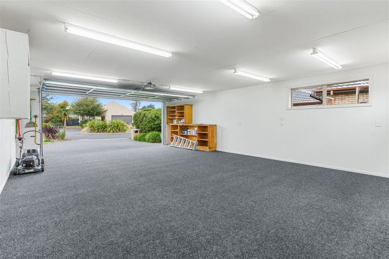 Photo of property in 59 Limes Avenue, Parklands, Christchurch, 8083