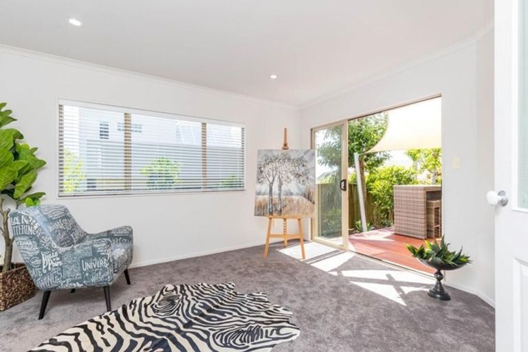 Photo of property in 84a Aberdeen Road, Campbells Bay, Auckland, 0620