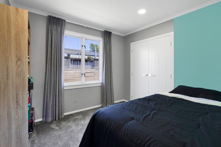 Photo of property in 132 Govett Avenue, Frankleigh Park, New Plymouth, 4310