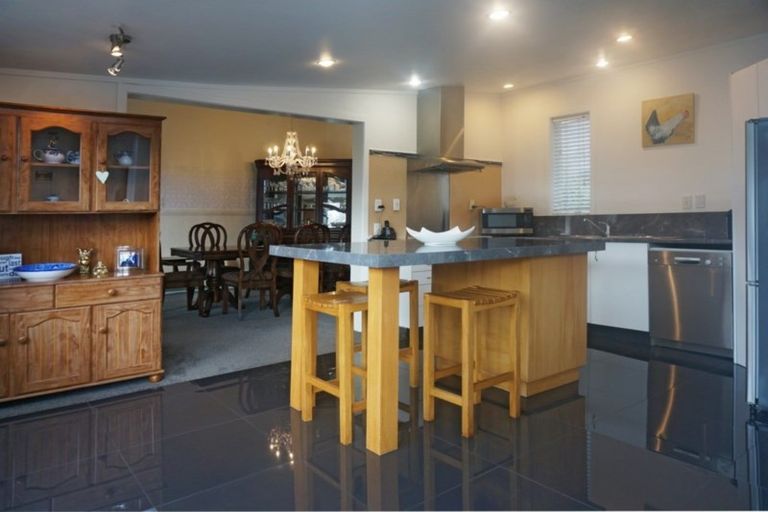 Photo of property in 70 Sydney Street, Windsor, Invercargill, 9810