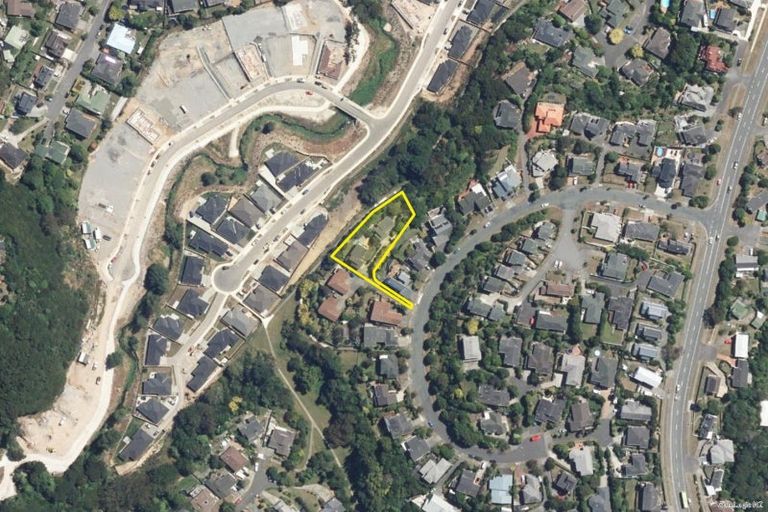 Photo of property in 1/30 Sailmaker Close, Whitby, Porirua, 5024