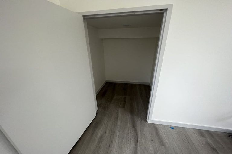 Photo of property in 12 Matukutureia Lane, Manurewa, Auckland, 2102