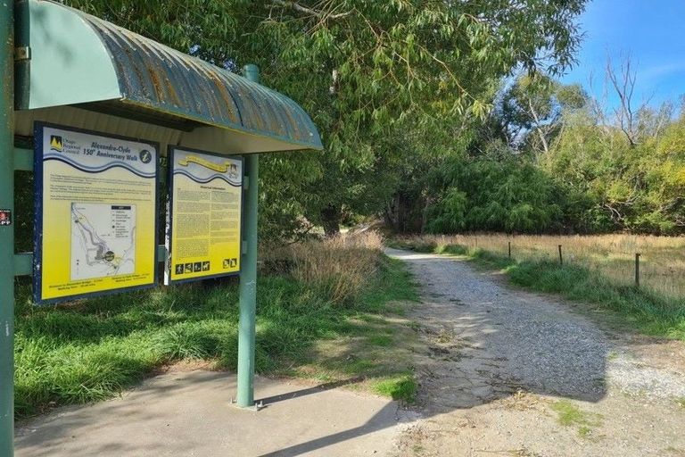 Photo of property in 38 Marshall Road, Earnscleugh, Alexandra, 9391