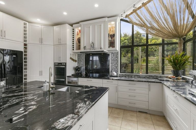 Photo of property in 23 Meadowbank Drive, Belmont, Lower Hutt, 5010