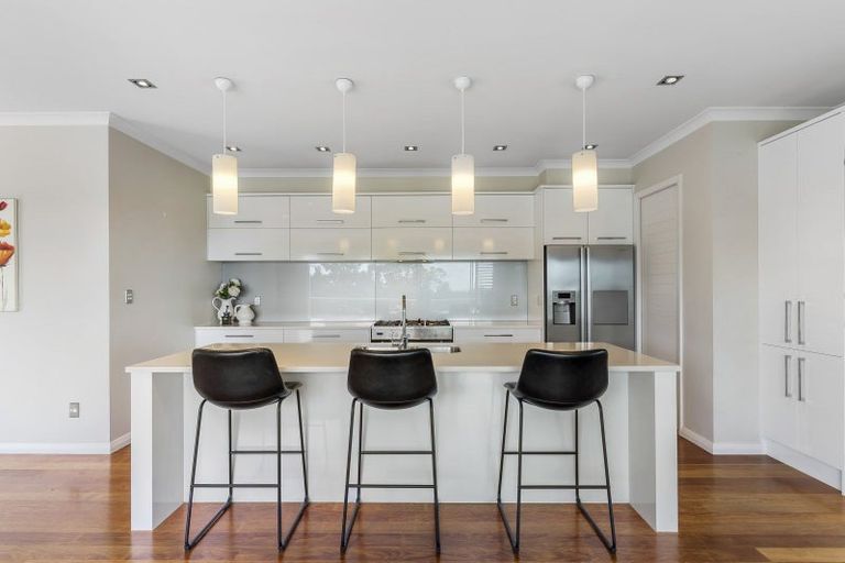 Photo of property in 497 Whitford Road, Whitford, Howick, 2571