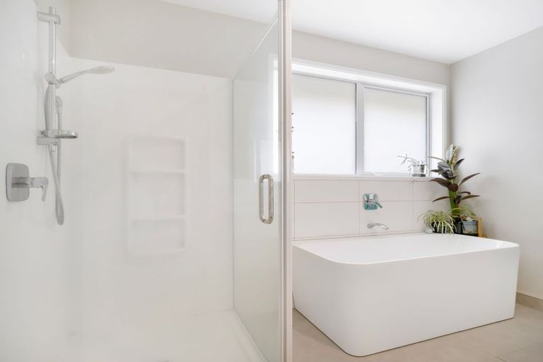 Photo of property in 60a The Boulevard, Papamoa Beach, Papamoa, 3118