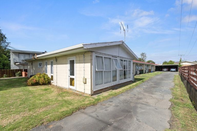 Photo of property in 43 Cameron Road, Bluff Hill, Napier, 4110