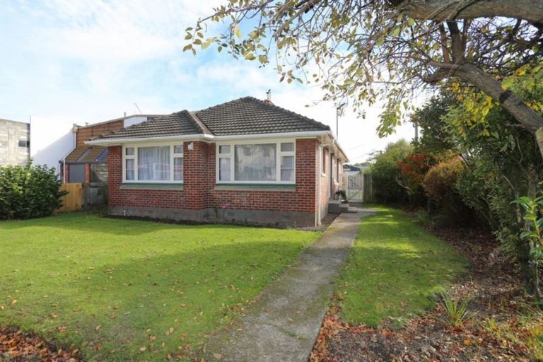 Photo of property in 10 Leamington Street, Addington, Christchurch, 8024