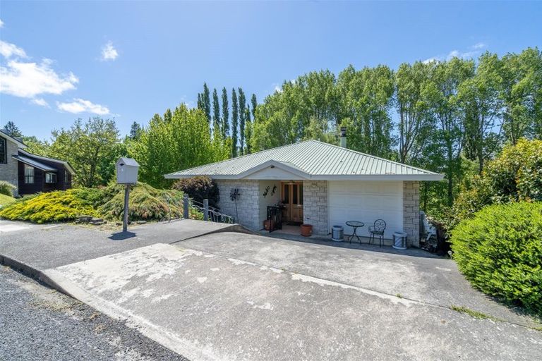 Photo of property in 19 Mitre Street, Gore, 9710