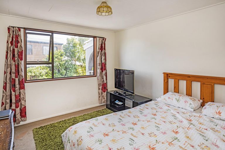 Photo of property in 30 Leven Street, South Hill, Oamaru, 9400