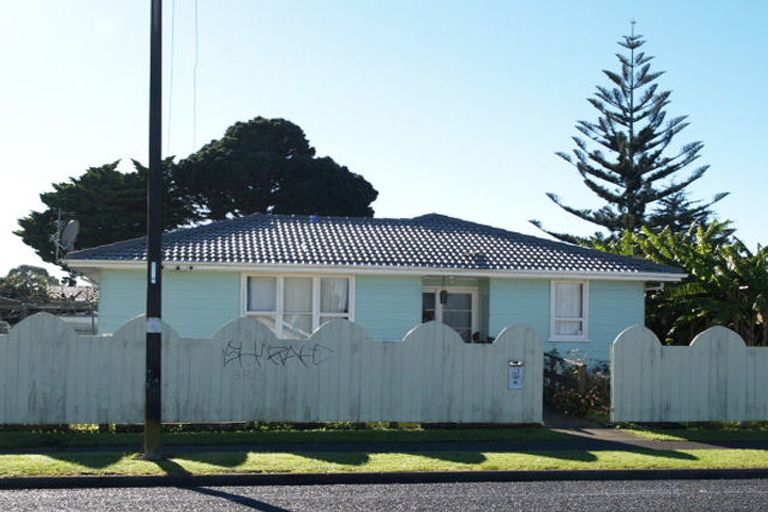 Photo of property in 29 Henwood Road, Mangere East, Auckland, 2024