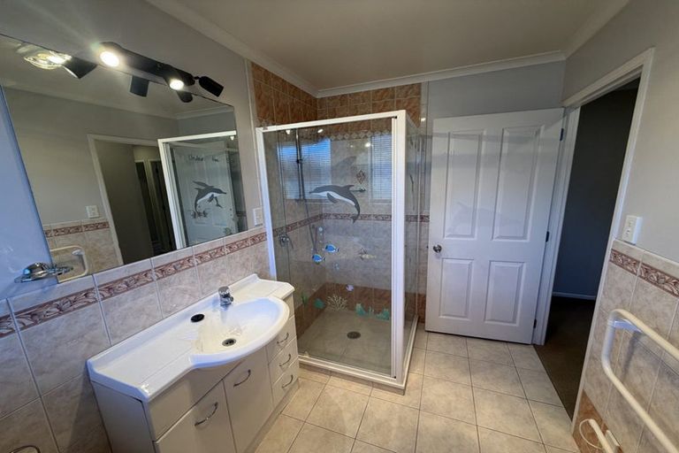 Photo of property in 3 Gulf Harbour Drive, Gulf Harbour, Whangaparaoa, 0930