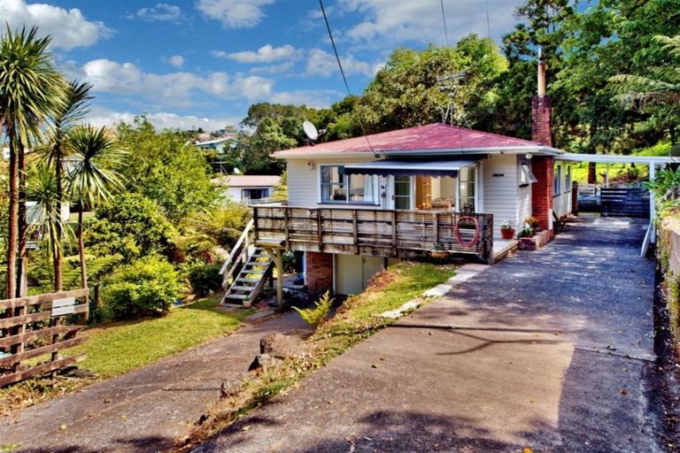 Photo of property in 54a West Coast Road, Glen Eden, Auckland, 0602