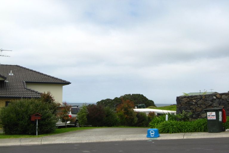 Photo of property in 6 Double Bay Place, Army Bay, Whangaparaoa, 0930