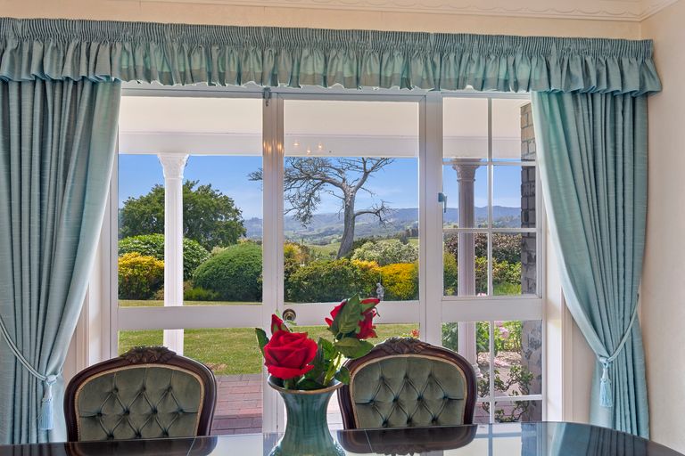 Photo of property in 34 Cherrington Road, Clevedon, Papakura, 2582