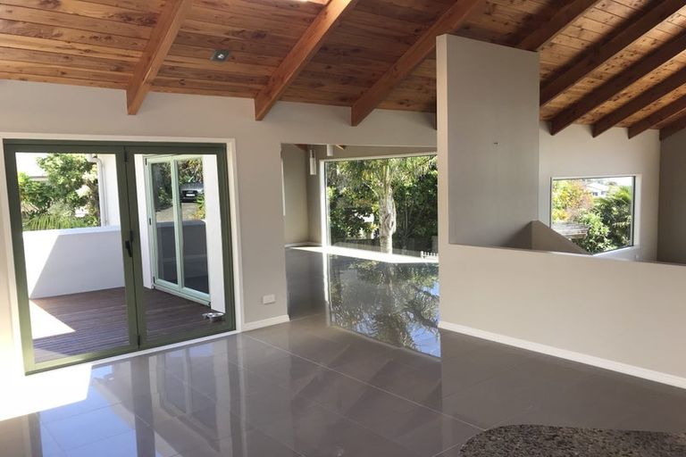 Photo of property in 10 Gulf Harbour Drive, Gulf Harbour, Whangaparaoa, 0930