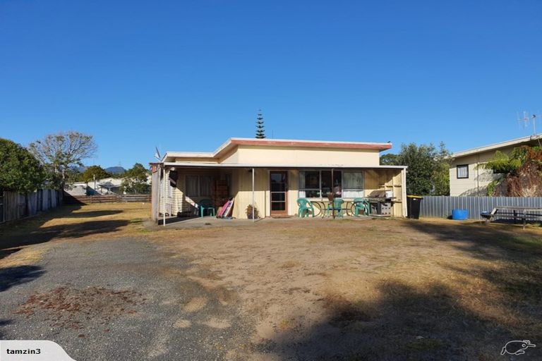 Photo of property in 221 Sylvia Road, Whangamata, 3620
