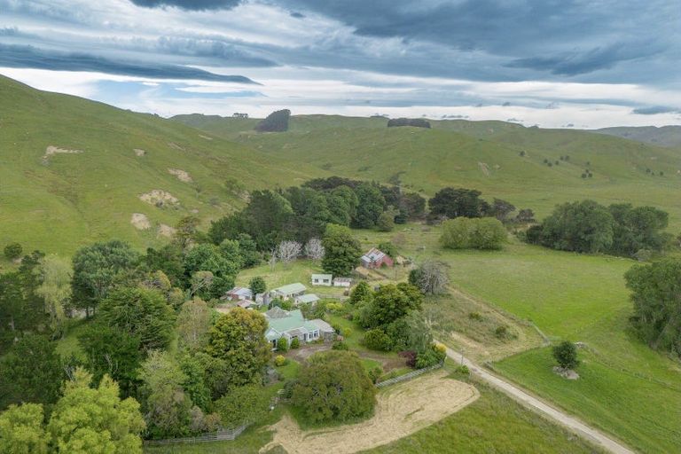 Photo of property in 768 Herbertville Road, Herbertville, Dannevirke, 4970