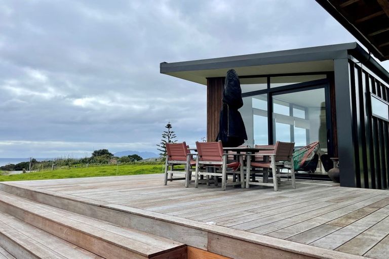 Photo of property in 8 Mount Pleasant Drive, Leigh, 0985