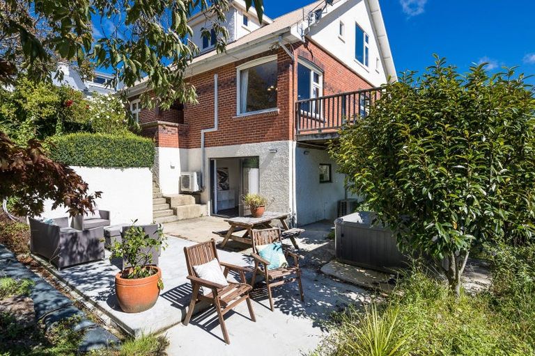 Photo of property in 30 Stonelaw Terrace, Maori Hill, Dunedin, 9010