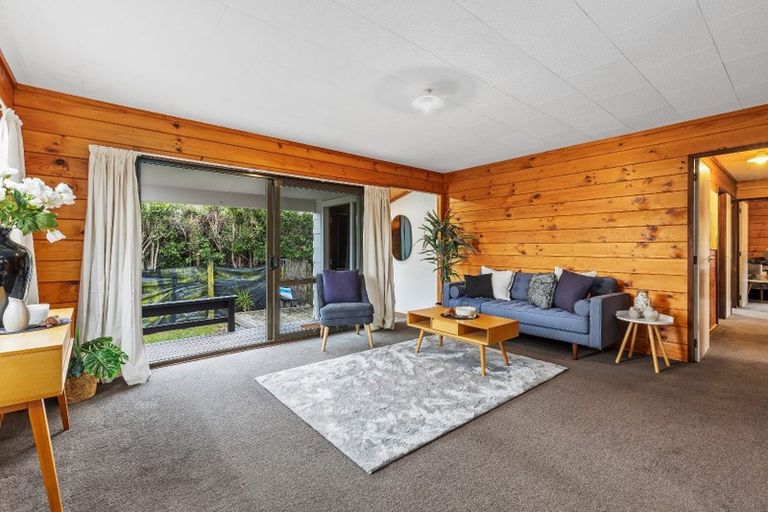 Photo of property in 1/53 Roseberry Avenue, Birkenhead, Auckland, 0626