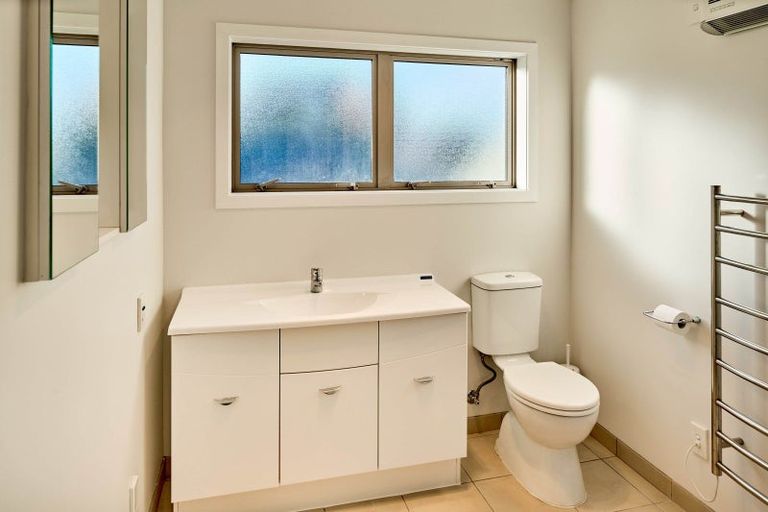 Photo of property in 1/6 Cornwall Street, Hutt Central, Lower Hutt, 5010