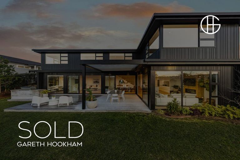 Photo of property in 8 Miran Lane, Red Beach, 0932