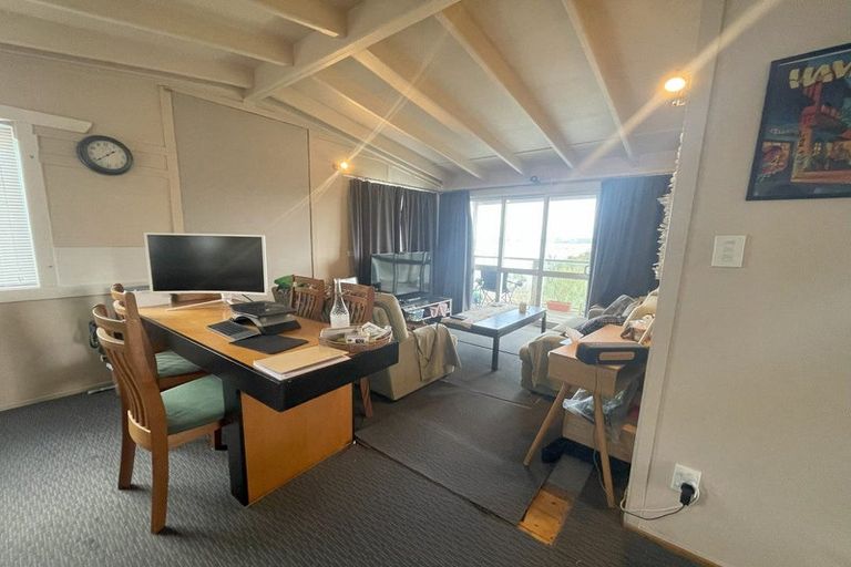 Photo of property in 140 Attwood Road, Paremoremo, Auckland, 0632