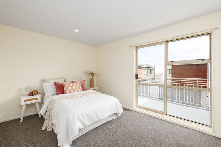 Photo of property in 42c Picton Avenue, Riccarton, Christchurch, 8011