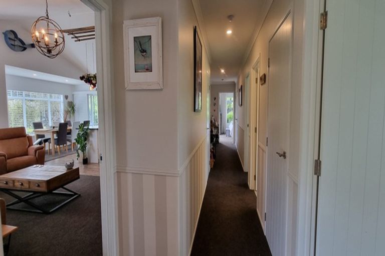 Photo of property in 500 Kinloch Road, Kinloch, Taupo, 3377