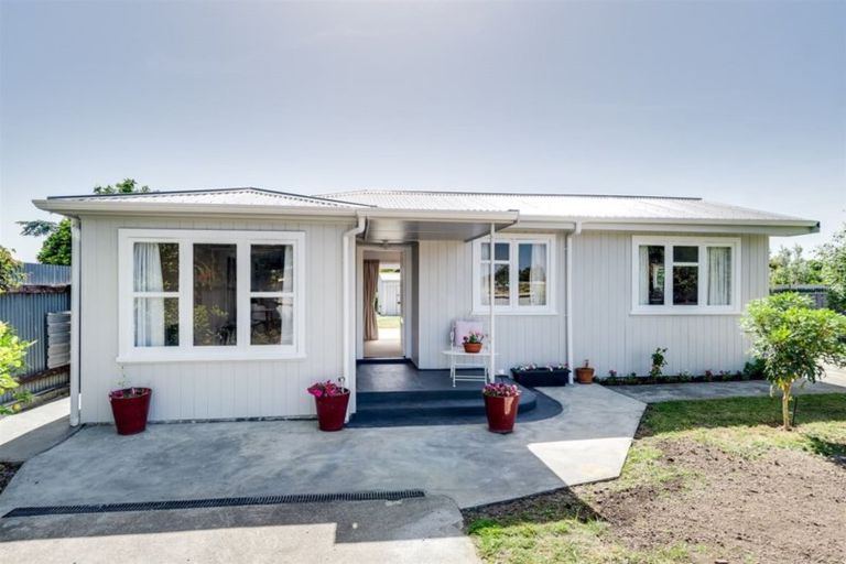 Photo of property in 517 Main North Road, Bay View, Napier, 4104